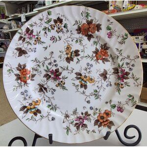Norcrest Fine China Floral Pattern Decorative Plate With Gold Trim